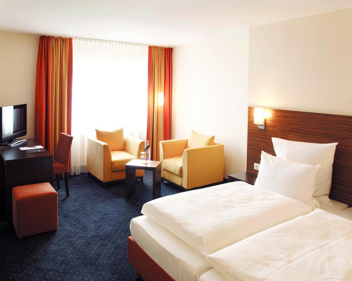Hotel Silicium Höhr-Grenzhausen Exteriör bild